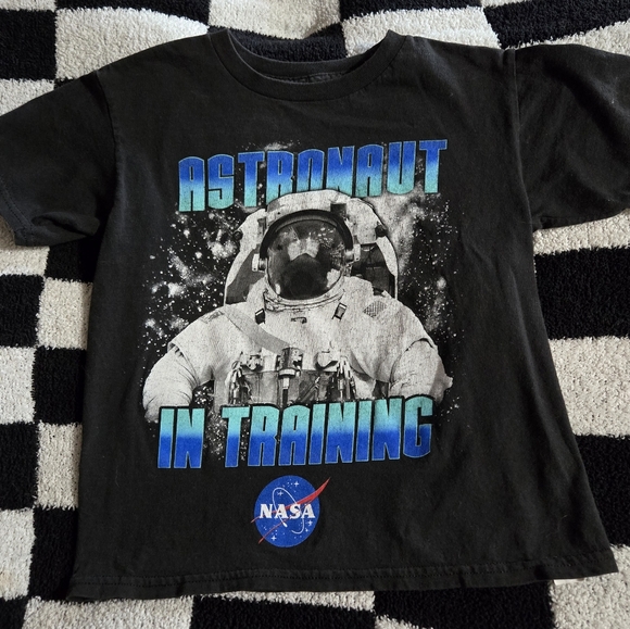 Boys holiday shirt lot size 4T - Picture 2 of 6